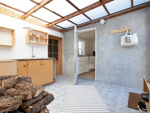 1 bedroom, cribs/infant beds - Detached Holiday Home in Zealand near Sea (Vig)