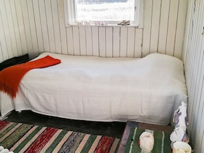 1 sovrum och unika möbler