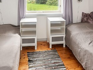 House | 4 bedrooms, individually furnished