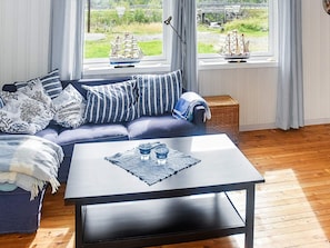 House | Living area - 8 Person Holiday Home in Sandstad (Hitra)