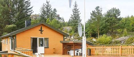 House | Exterior