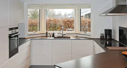 10 Person Holiday Home in Hadsund-by Traum