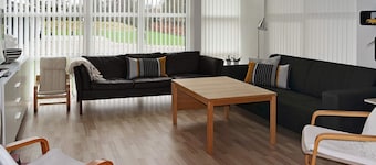 10 Person Holiday Home in Hadsund-by Traum