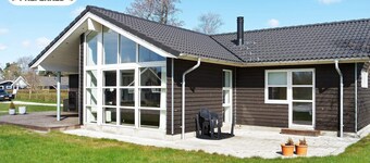 10 Person Holiday Home in Hadsund-by Traum