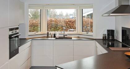 10 Person Holiday Home in Hadsund-by Traum