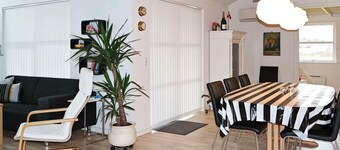 10 Person Holiday Home in Hadsund-by Traum