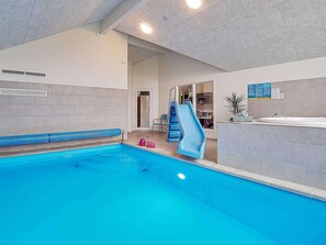 Casa | Piscina | Piscina coperta, piscina all'aperto