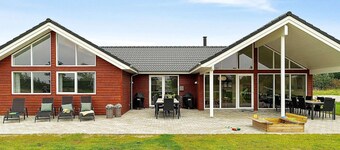 5 Star Holiday Home in Grenaa