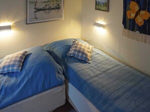 3 bedrooms, individually furnished, bed sheets