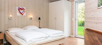 6 Person Holiday Home in Hemmet