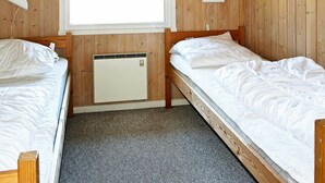3 chambres, lit de bébé