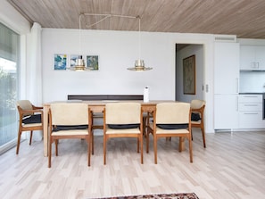 House | Dining