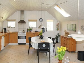 Maison | Cuisine privée | Chaise haute