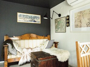 1 bedroom, individually furnished - 4 Person Holiday Home in Ljusterö (Ljustero)
