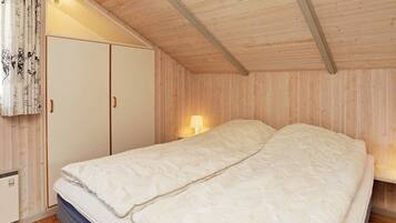 4 Schlafzimmer, Babybetten