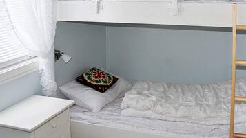 House | 2 bedrooms, individually furnished