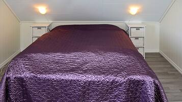 Apartment | 2 bedrooms, individually furnished