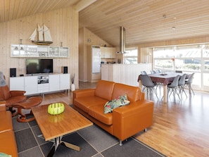 Living area - 5 Star Holiday Home in Hirtshals (Hirtshals)