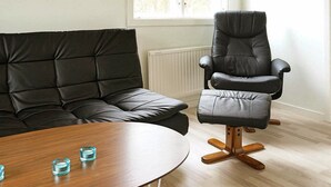 DVD player - 4 Person Holiday Home in Sturefors (Sturefors)