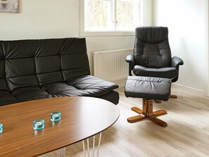 DVD player - 4 Person Holiday Home in Sturefors (Sturefors)
