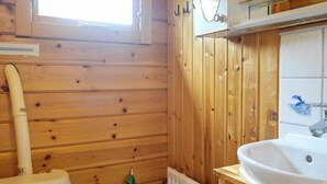 Bathroom - 4 Person Holiday Home in Ellös (Ellos)