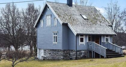 4 Person Holiday Home in Ålesund