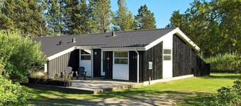 10 Person Holiday Home in Jerup-by Traum