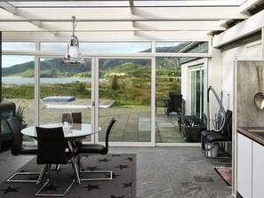 Outdoor dining - Holiday Home in Inndyr (Gildeskal)