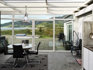 Outdoor dining - Holiday Home in Inndyr (Gildeskal)