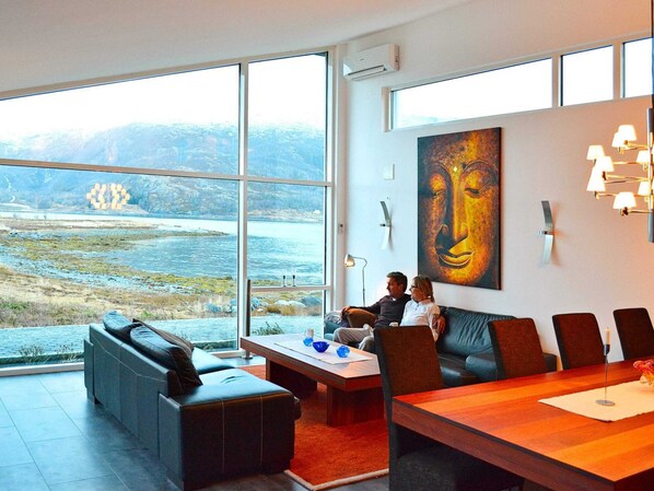 House | Interior - Holiday Home in Inndyr (Gildeskal)