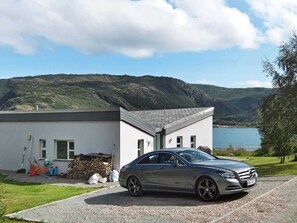 House | Property grounds