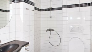 Unclassified image, 5 of 22, button