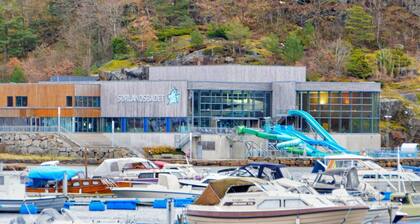 6 Person Holiday Home in Lyngdal