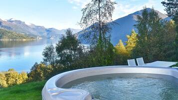 House | Spa treatment