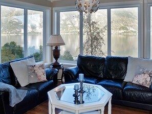Living area - 4 Star Holiday Home in Folkestad (Volda)