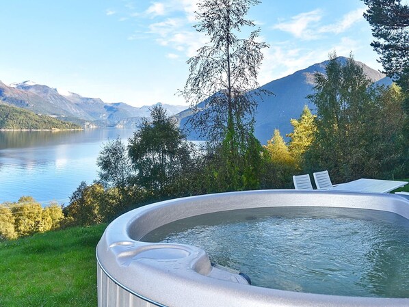 House | Spa treatment