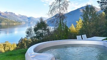 House | Spa treatment