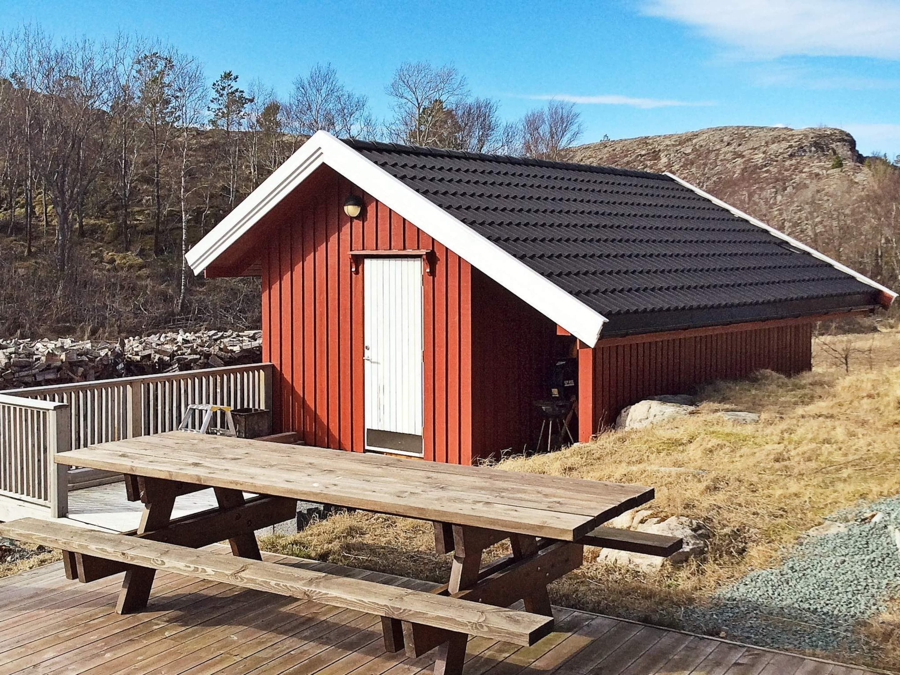 House | Outdoor dining