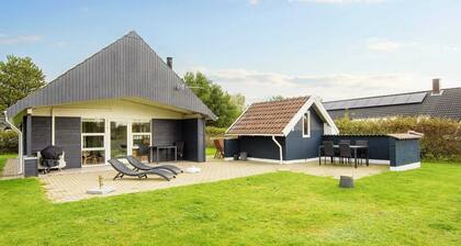 6 Person Holiday Home in Vemb