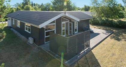 Bright Holiday Home in Jutland With Private Whirlpool
