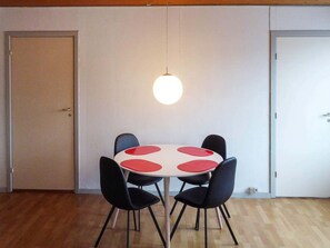 Apartment | Dining