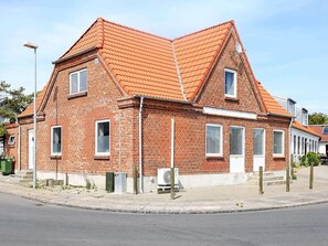 Apartment | Exterior