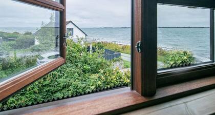 Seaside Escape in Hindsholm - By Traum Ferienwohnungen