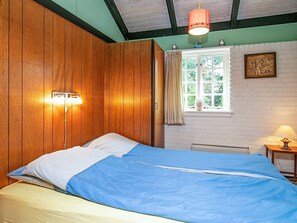 2 Schlafzimmer, Babybetten