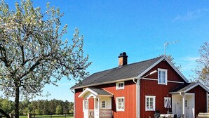 House | Exterior - 5 Person Holiday Home in Savsjo (Savsjo)