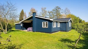 Exterior - Elegant Holiday Home in Gorlev near Sea (Gørlev)