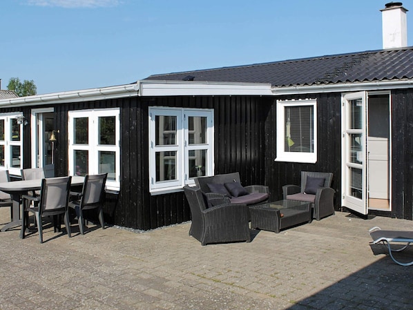 House | Exterior