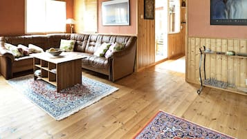 House | Interior