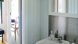 Unclassified image, 5 of 17, button - Lovely Holiday Home in Stege With Terrace (Stege)