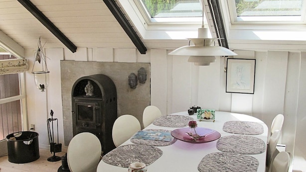 Dining - Tranquil Holiday Home in Væggerløse With Terrace (Vaeggerlose)